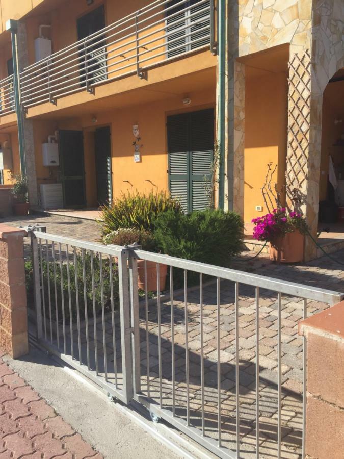 La Casa Di Anita Vila Rio Marina Exterior foto